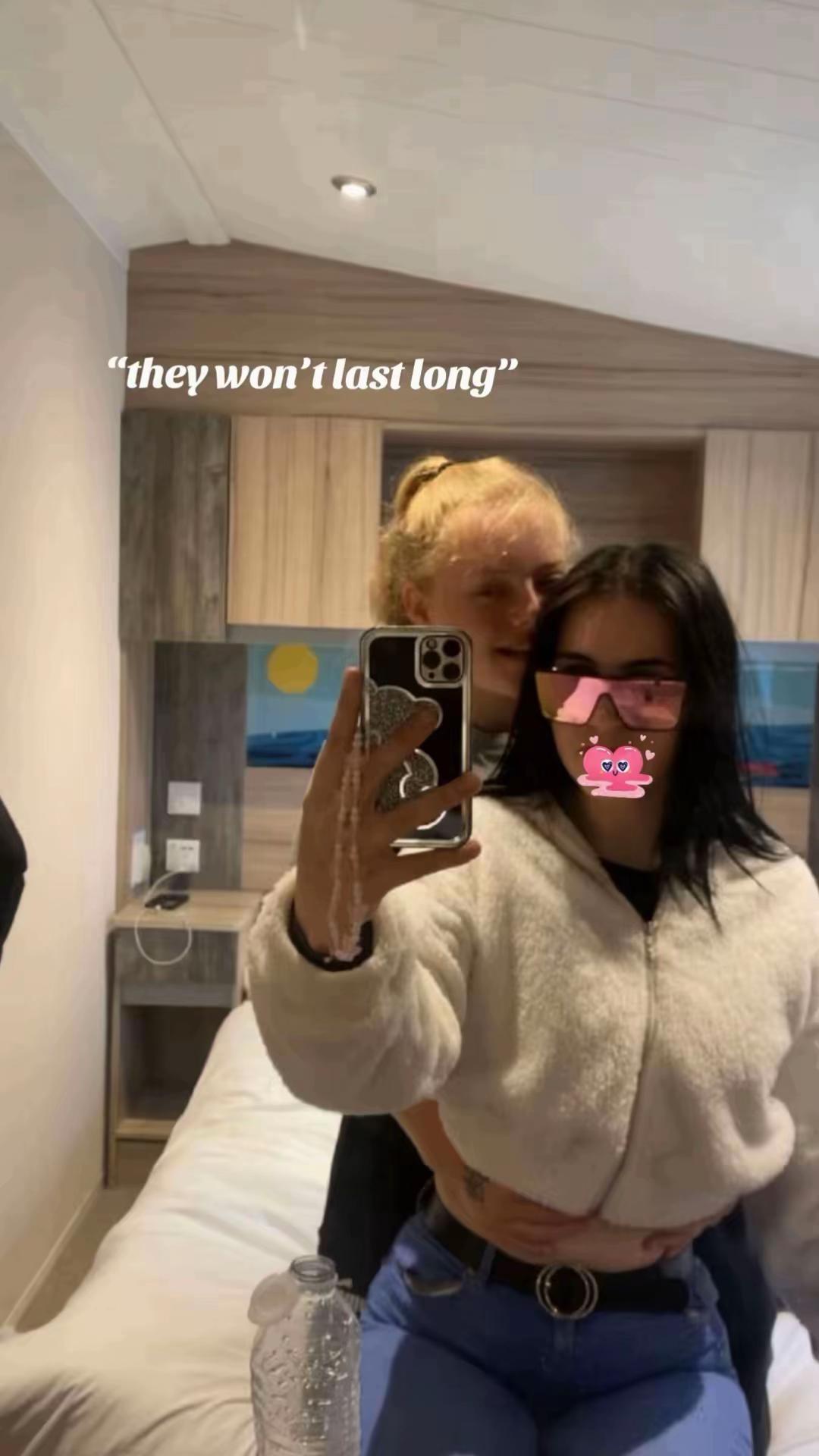 @lily๐