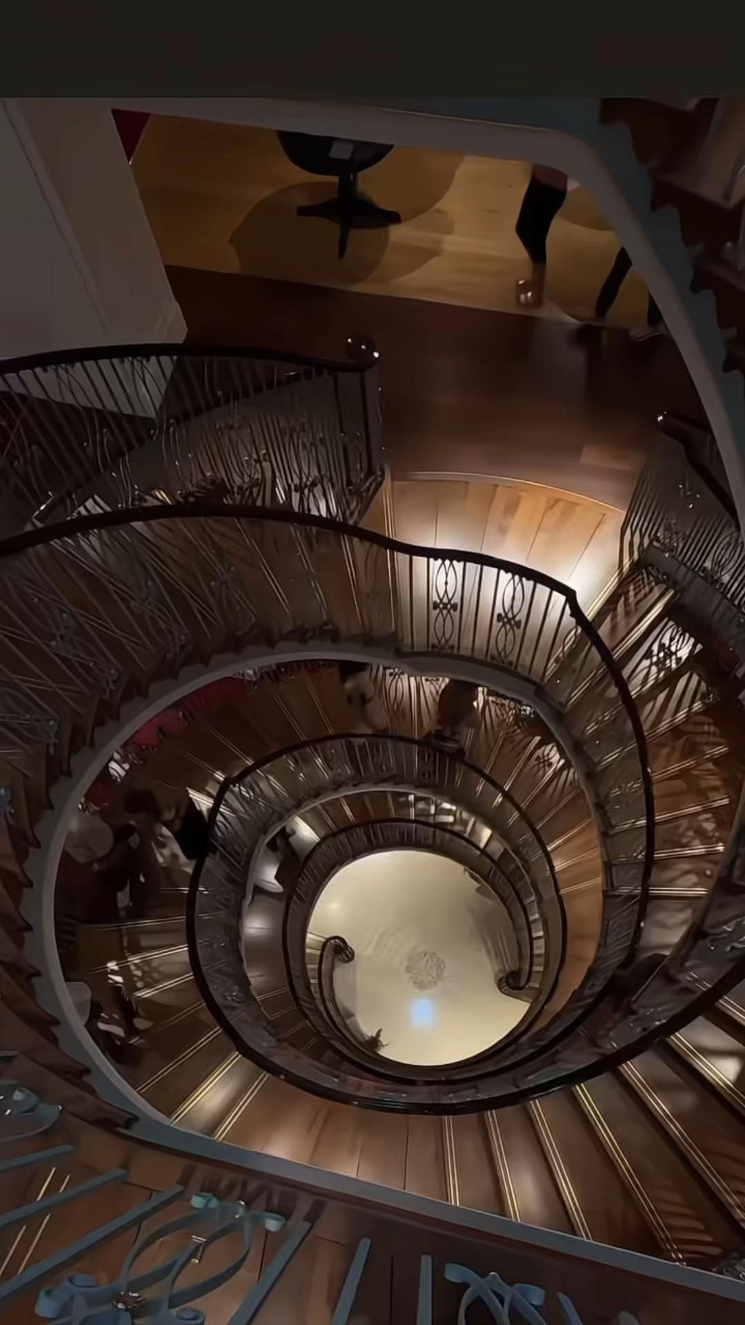 @ِ