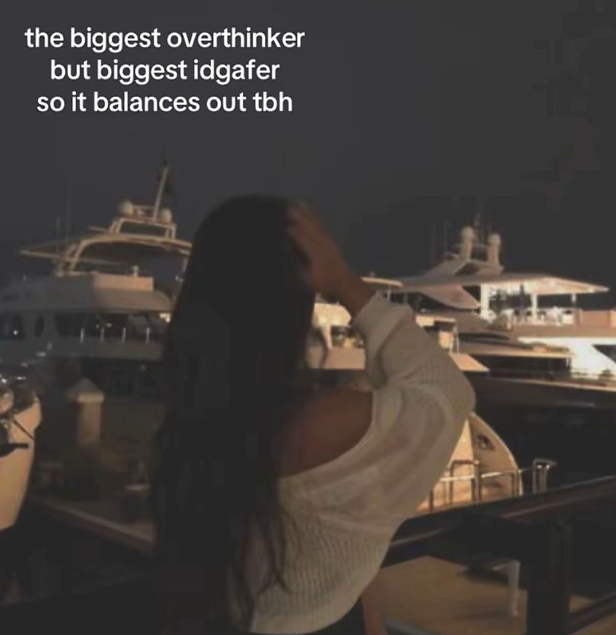 @GX