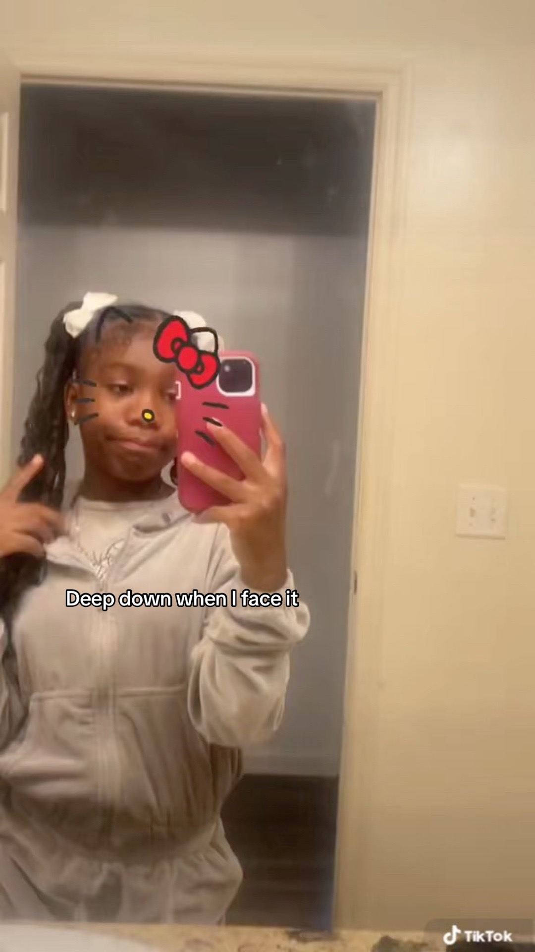 @queen.ren