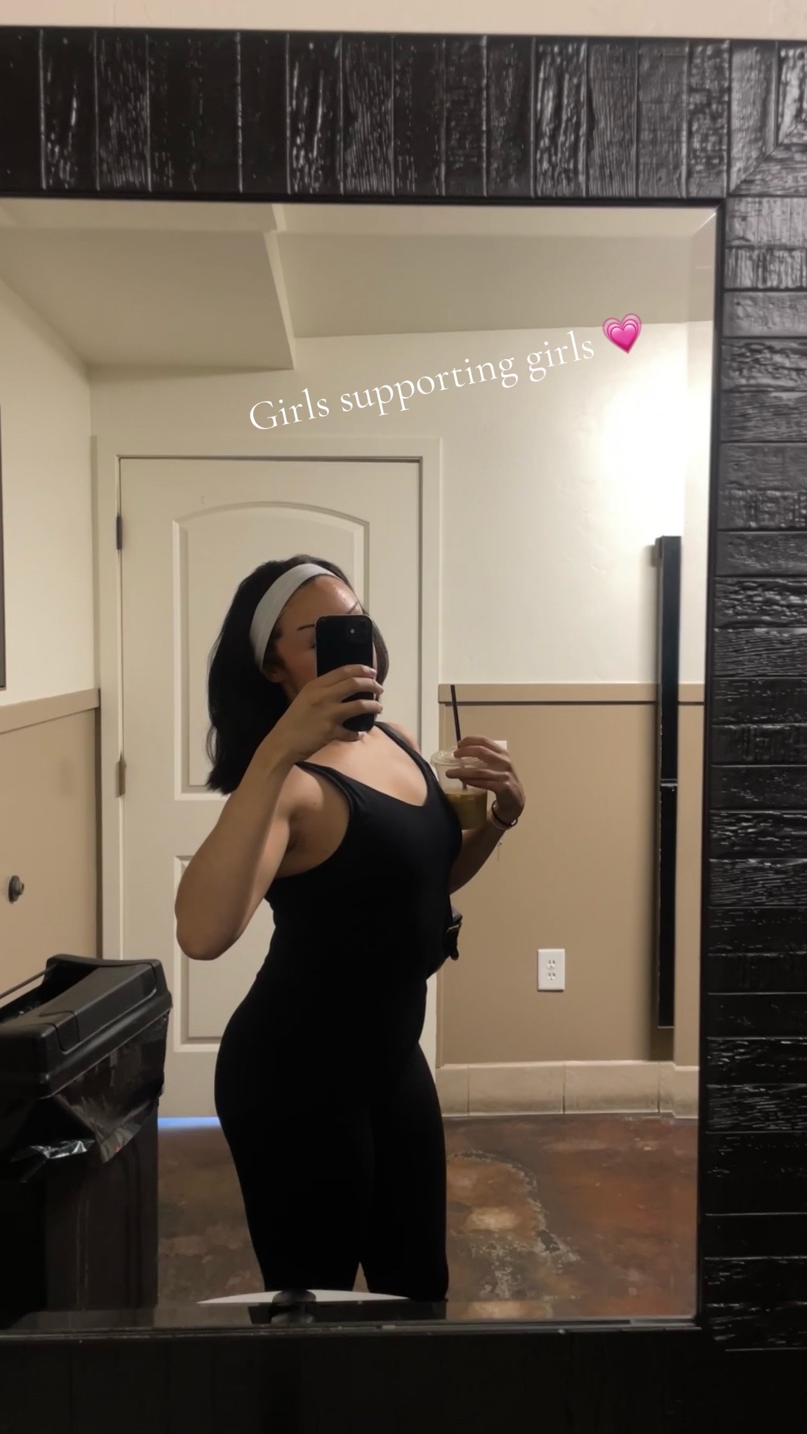 @elianacollette