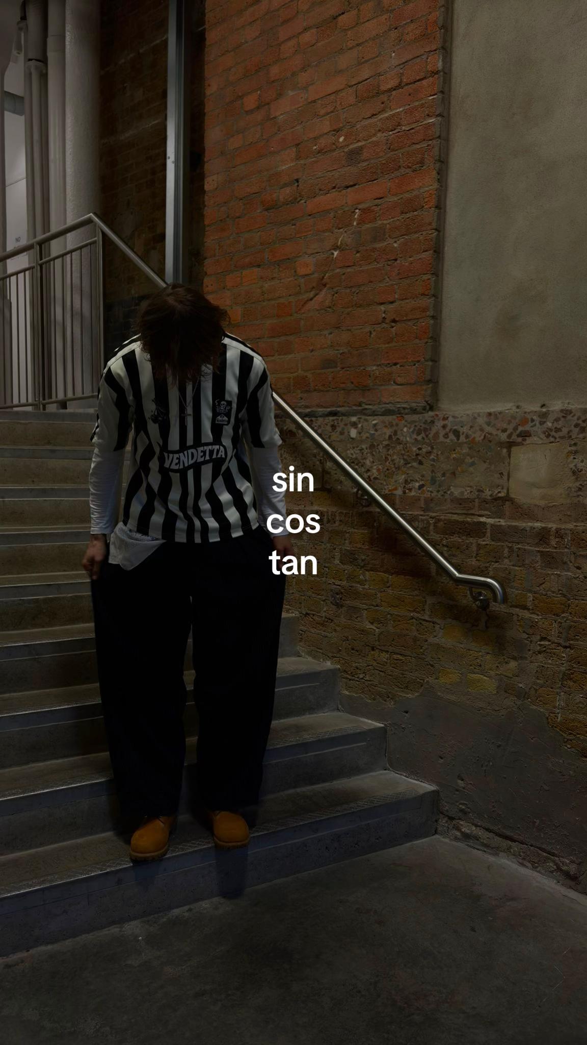 @Dovas