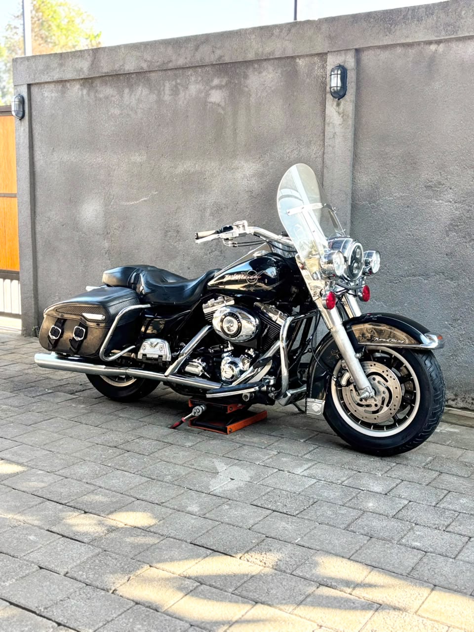 @99bigbike_garage