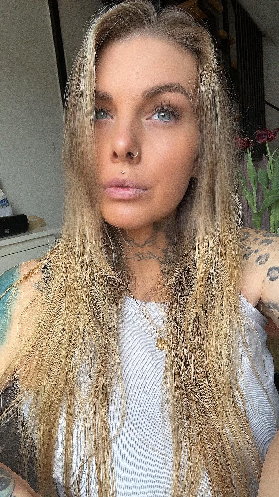 @Angélika🇵🇱