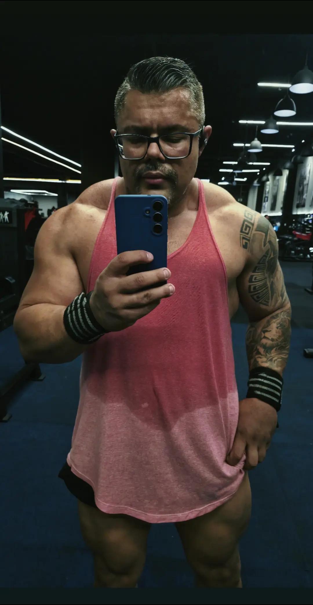 @Edmar Gomes | Shape
