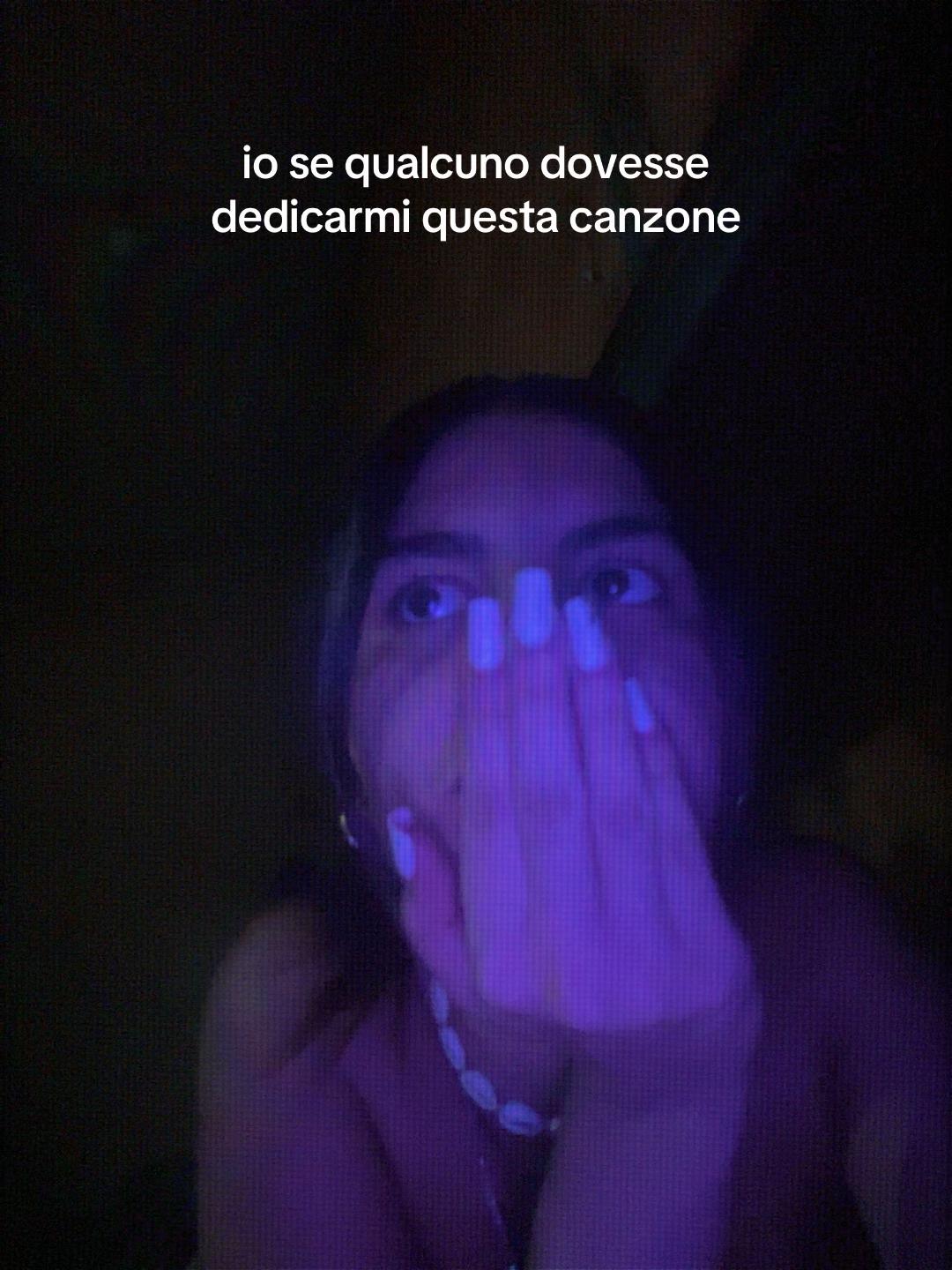 @🐰