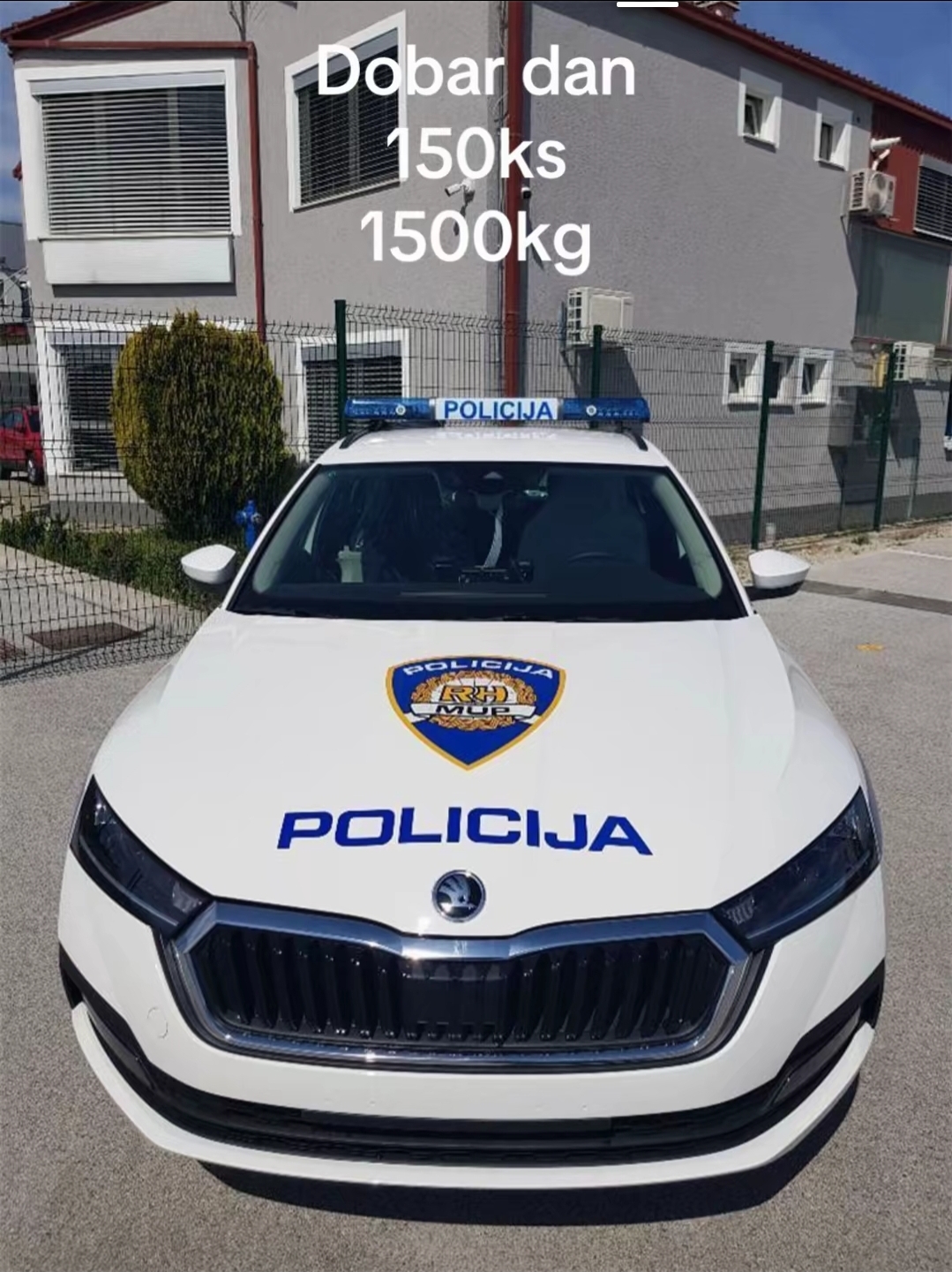 @Lukas Posavec