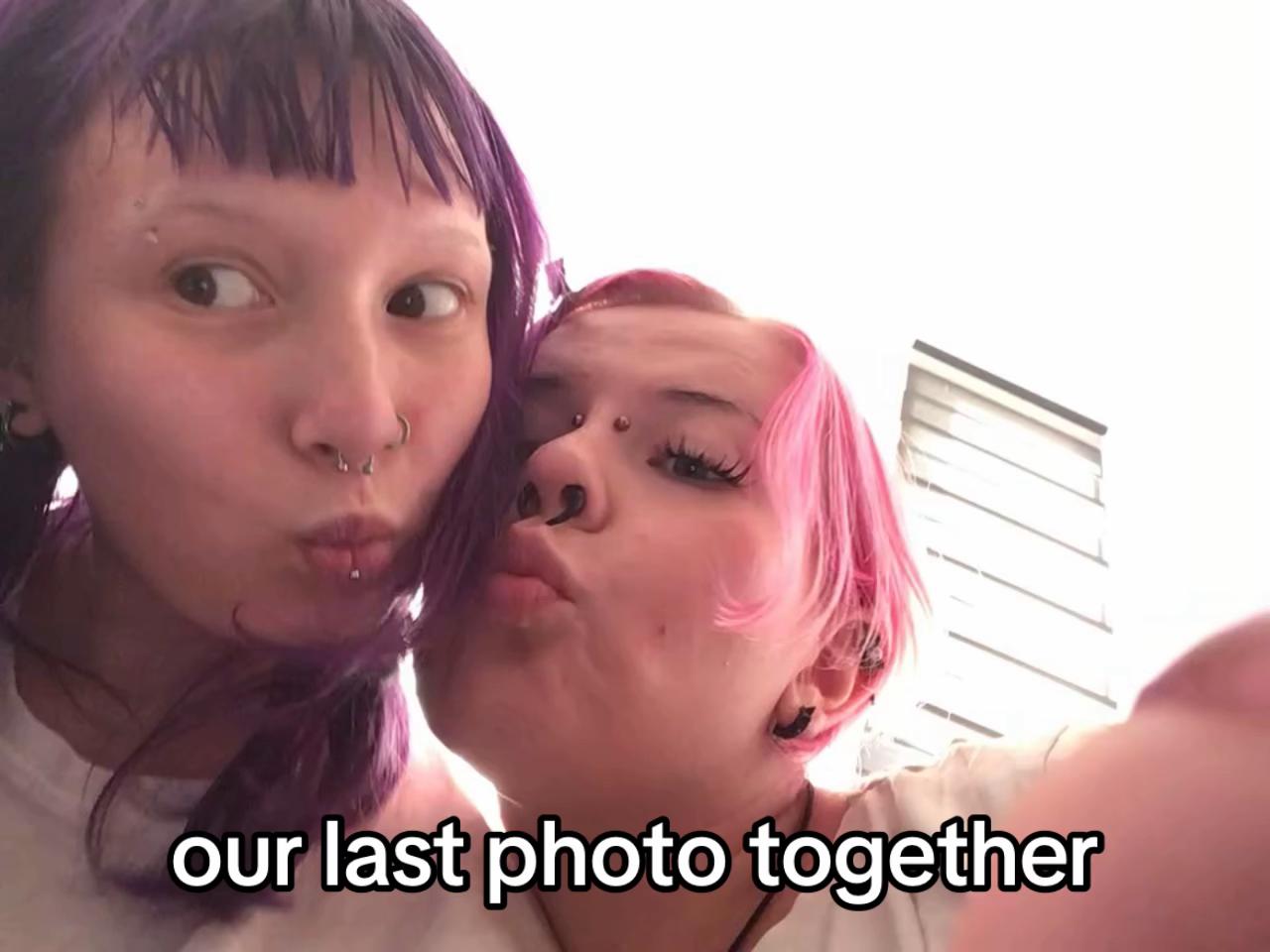 @n4d1@