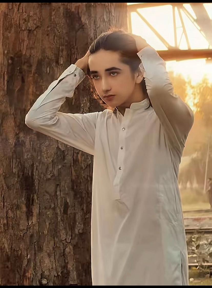 @SARDAR AHMAD 🦇