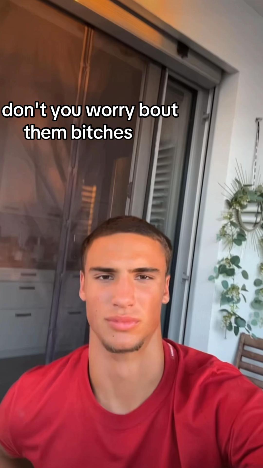 @Awkei