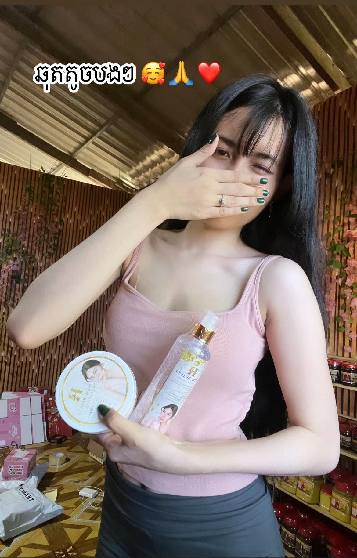 @Fb: ម៉ាក់ លីស៊ាង