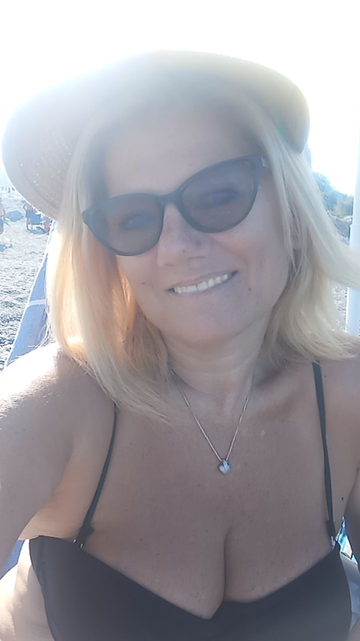 @annabionda70