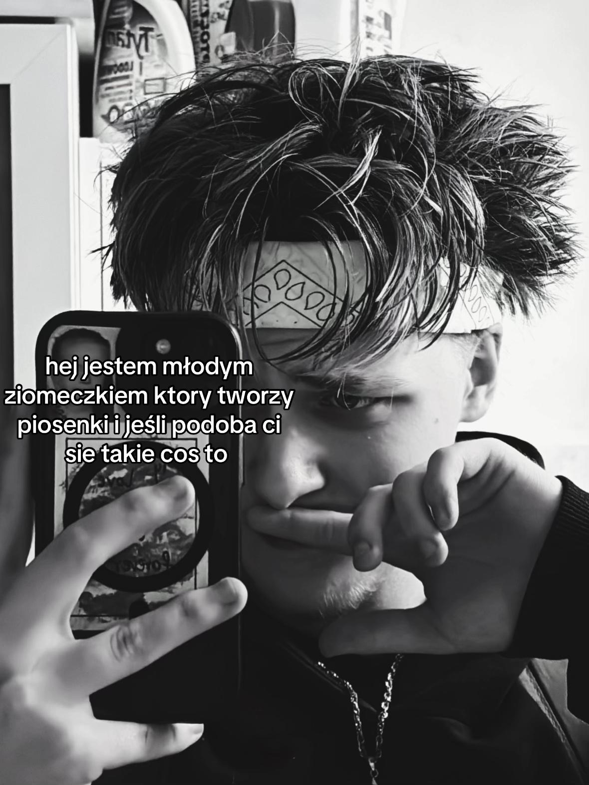 @redrosetroy