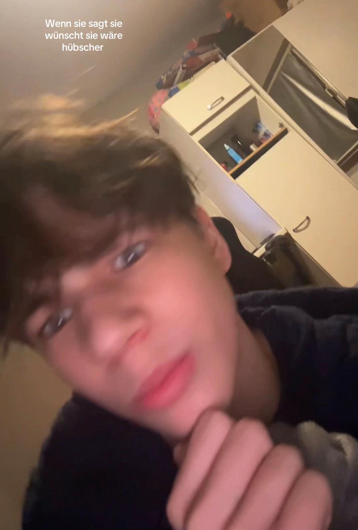 @ADRIAN🪐