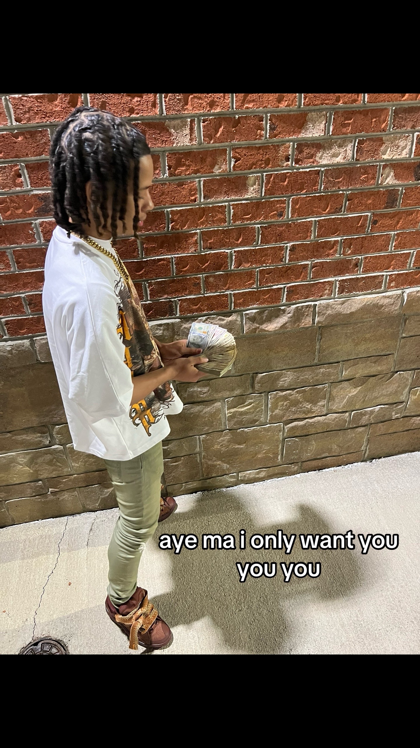 @Ytn n Jlew