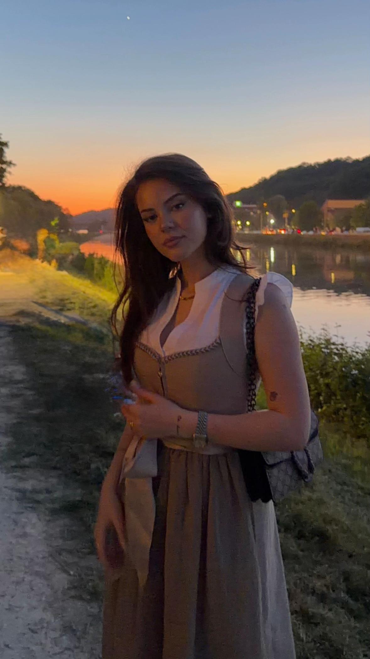 @𝓓𝓞𝓝𝓘𝓚𝓐 𝓧.