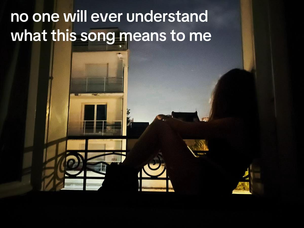 @riri ☾