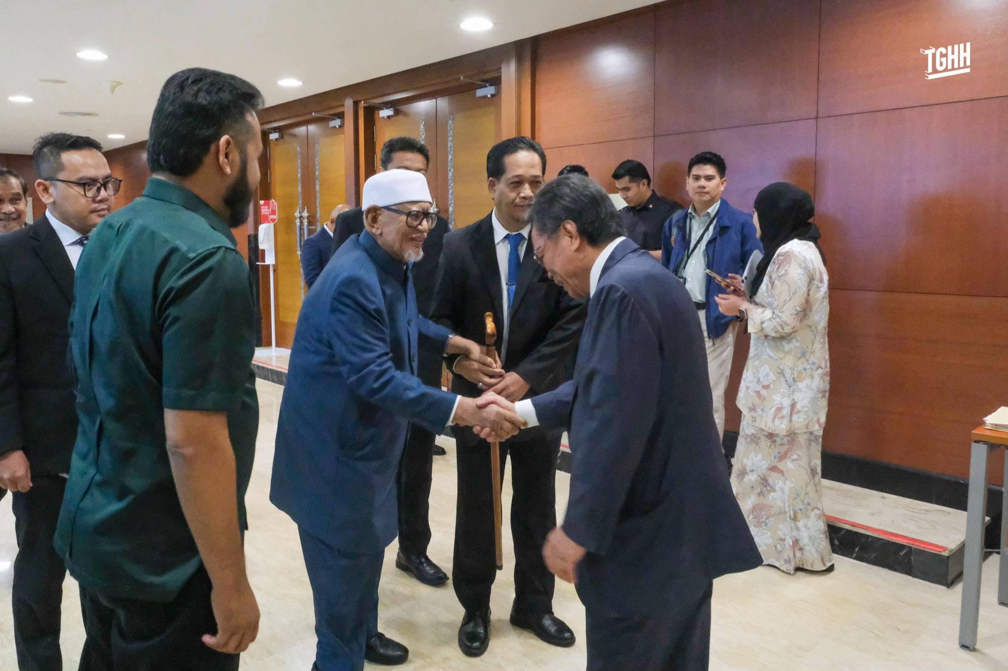 @Abdul Hadi Awang