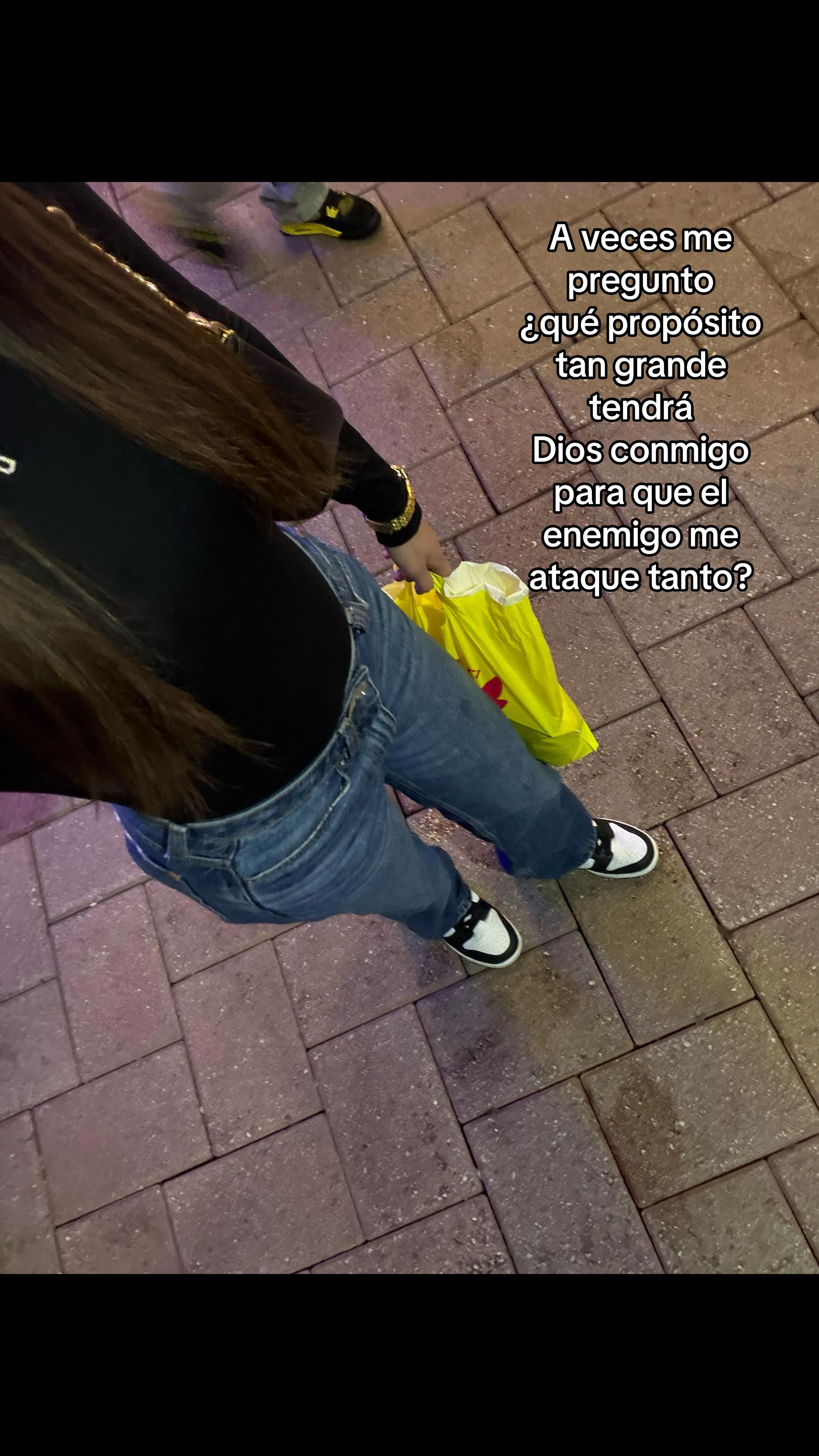 @𝐃𝐚𝐢🩷