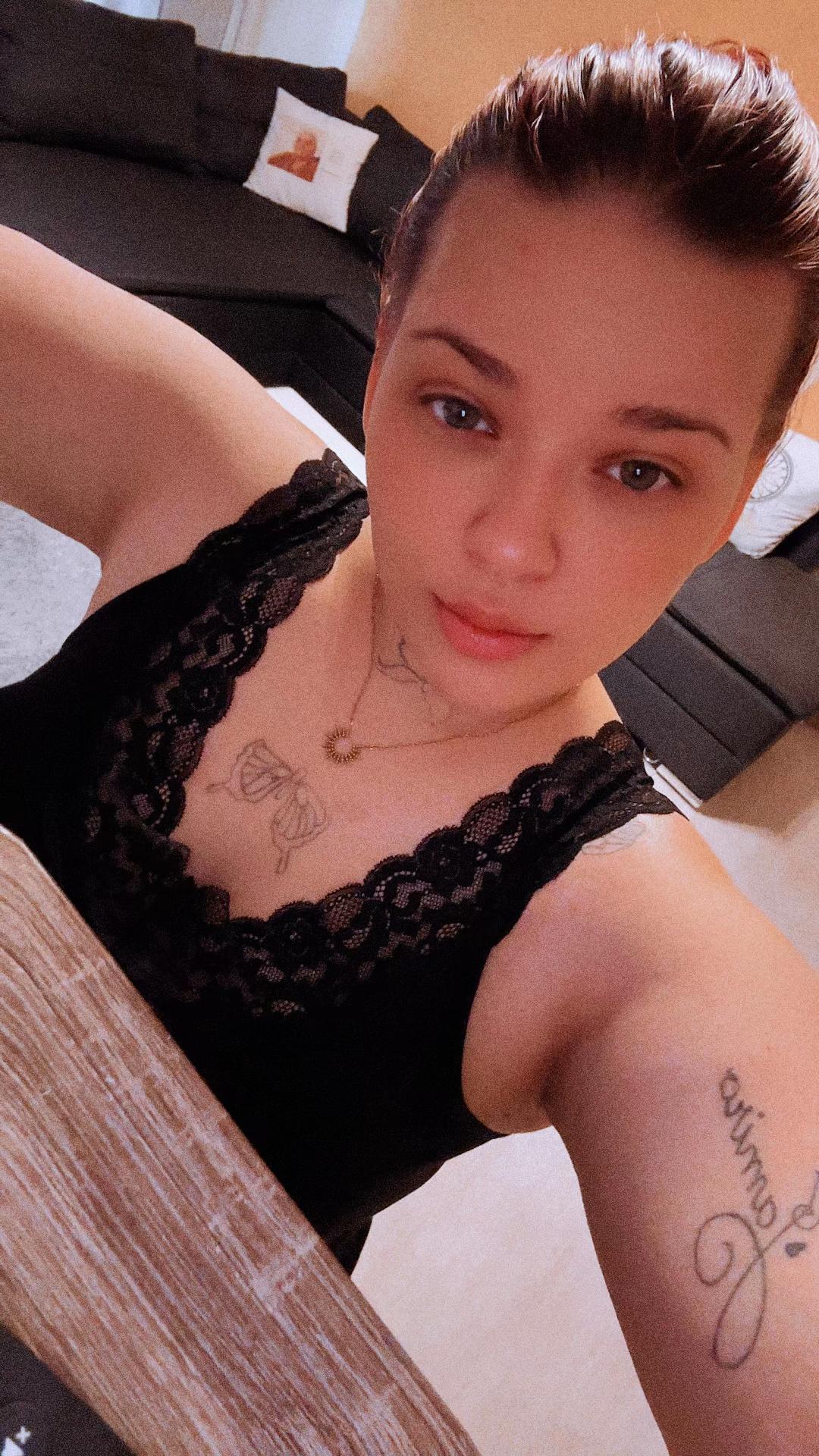 @angelinawalch123