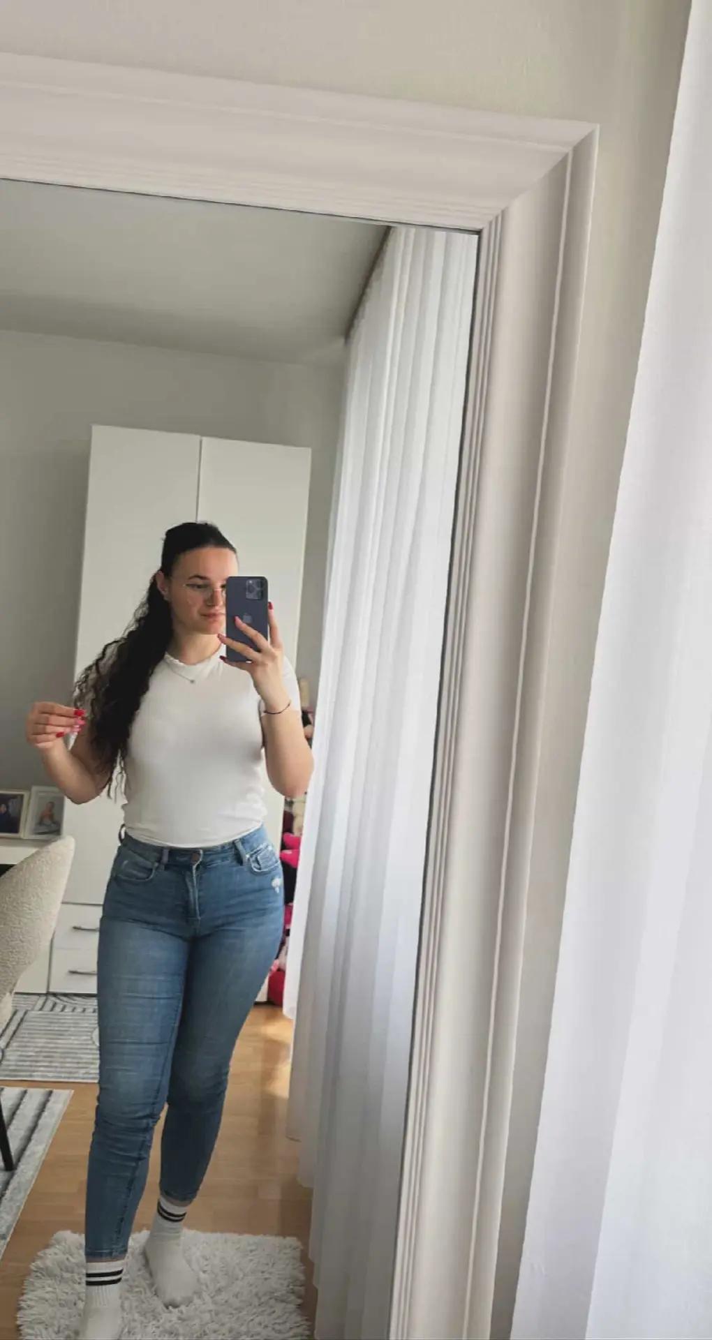 @Emina Kahriman