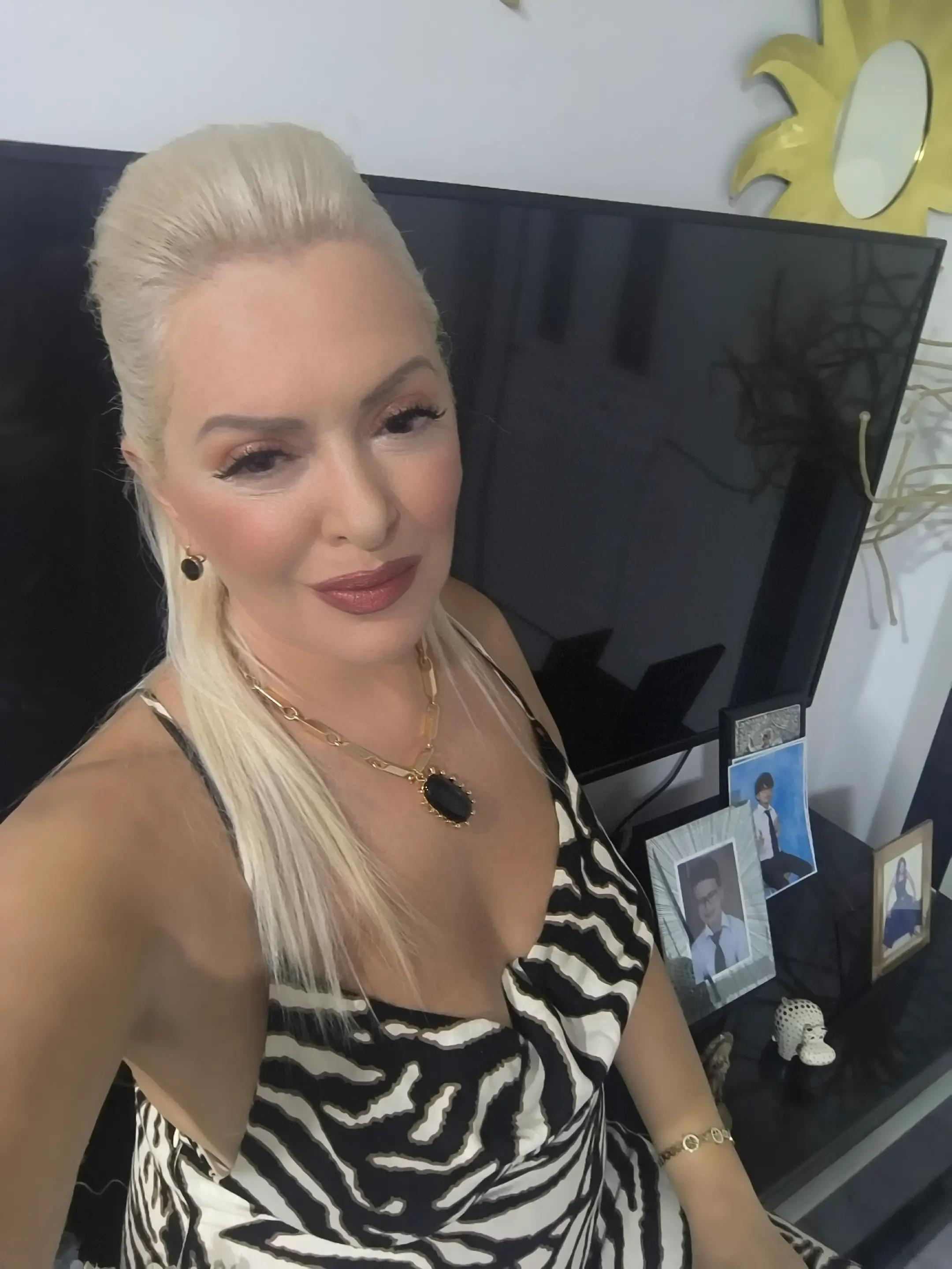 @Annita Terzi728
