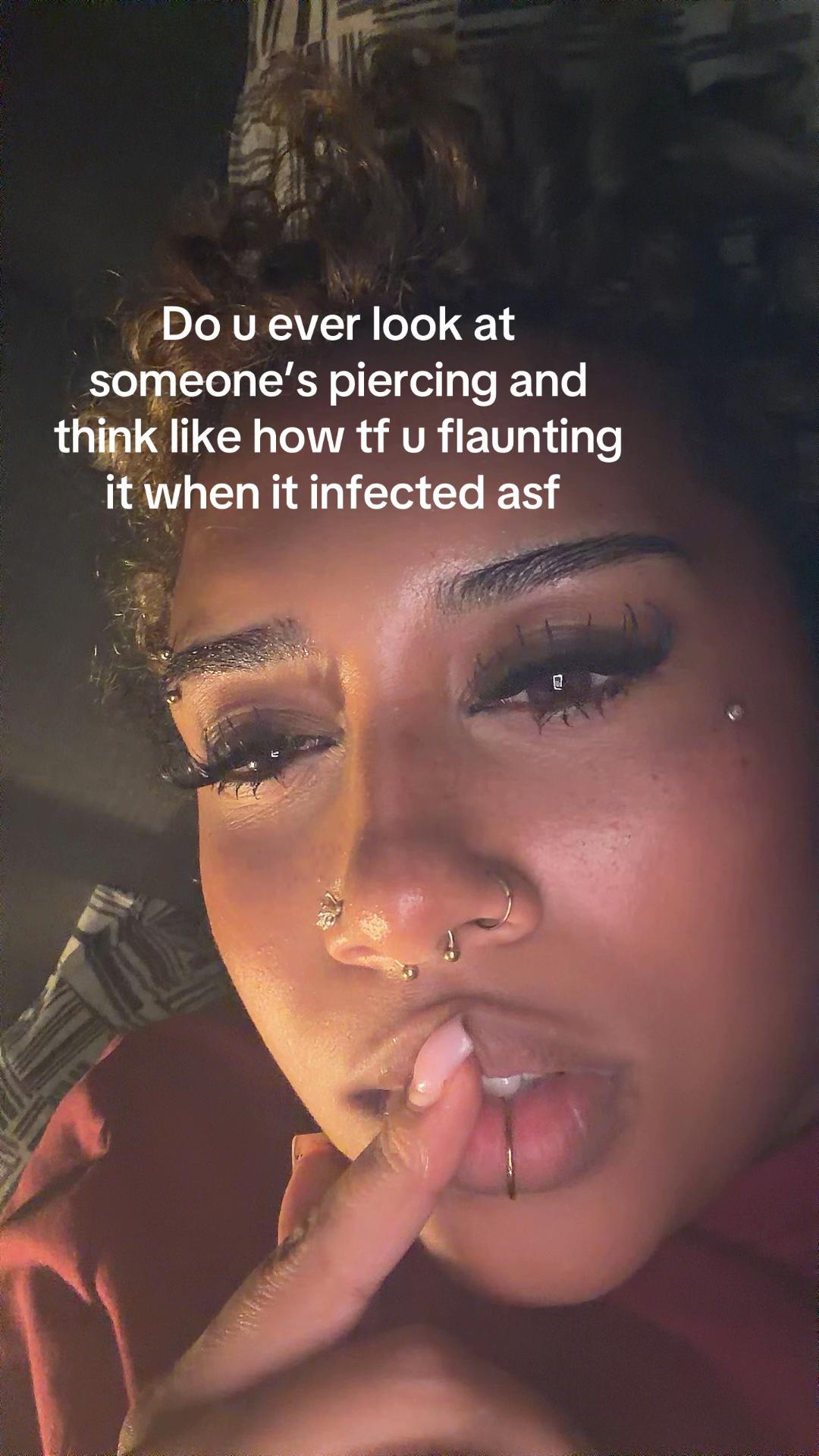 @nicole