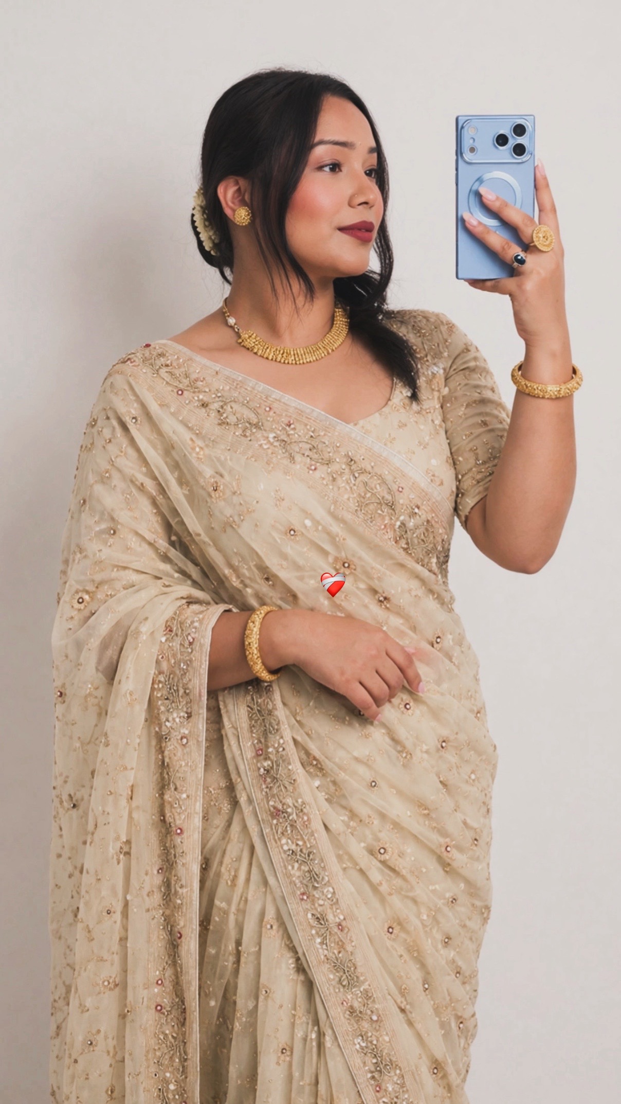 @Manisha Siwakoti🧿