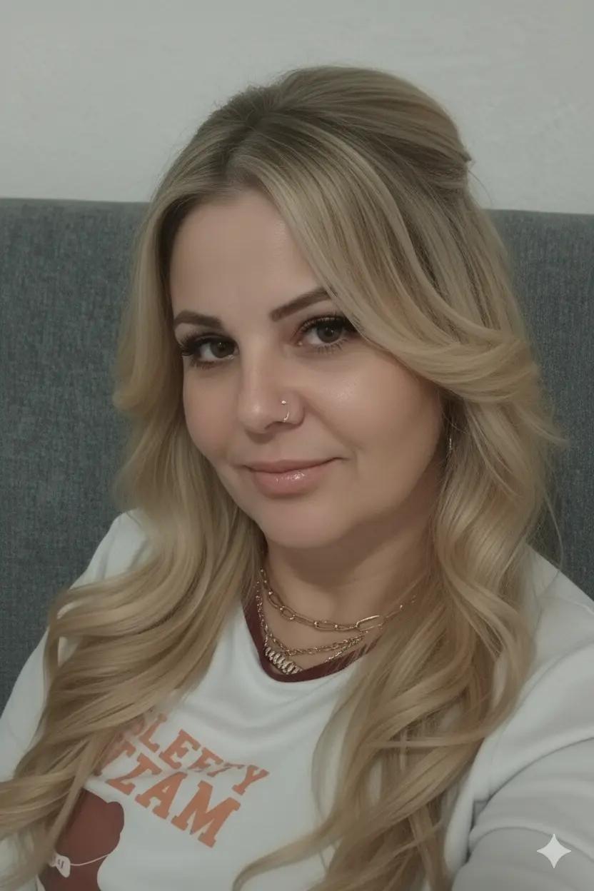 @Hale Şaşmaz Efe