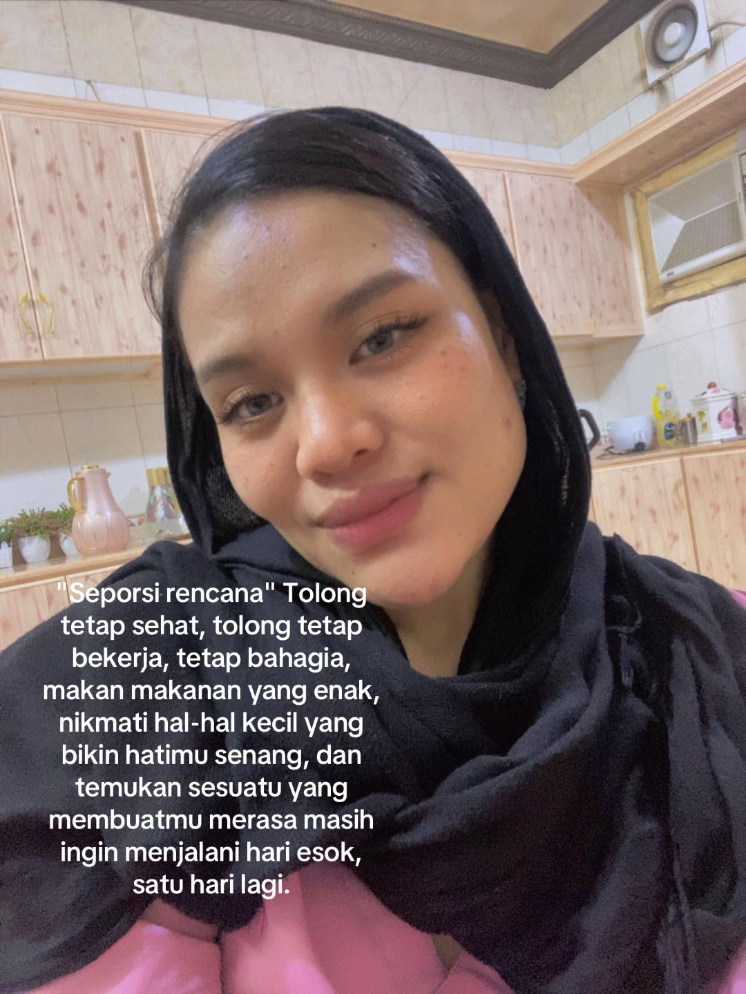 @Desi Savitri 🦢