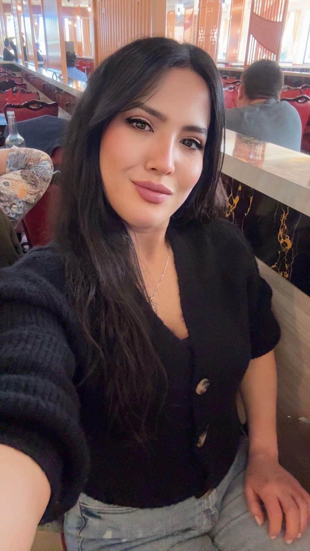 @Houda