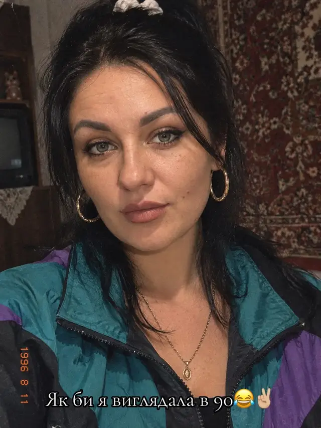@Алінчик😜