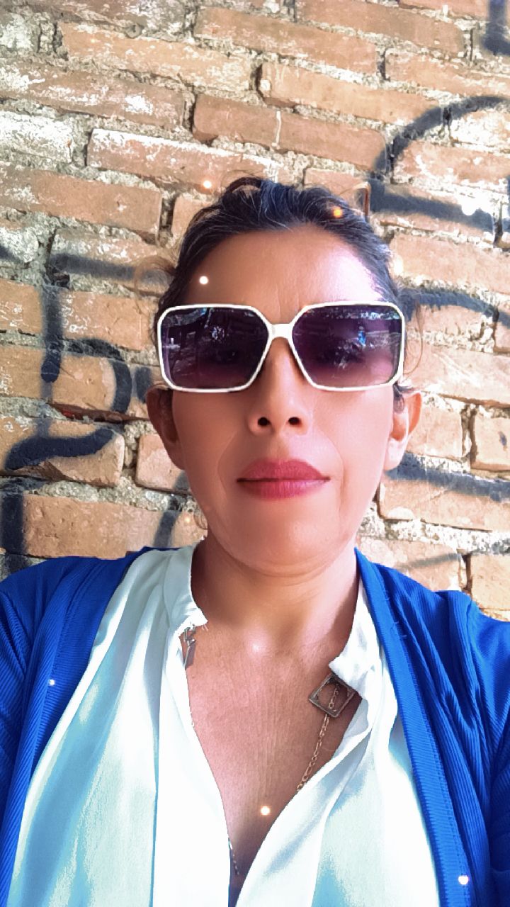@Lola Juarez