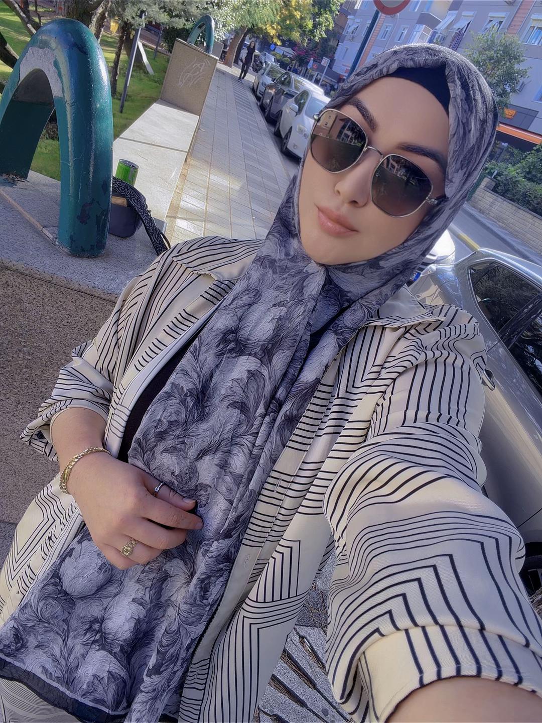 @gunela0907