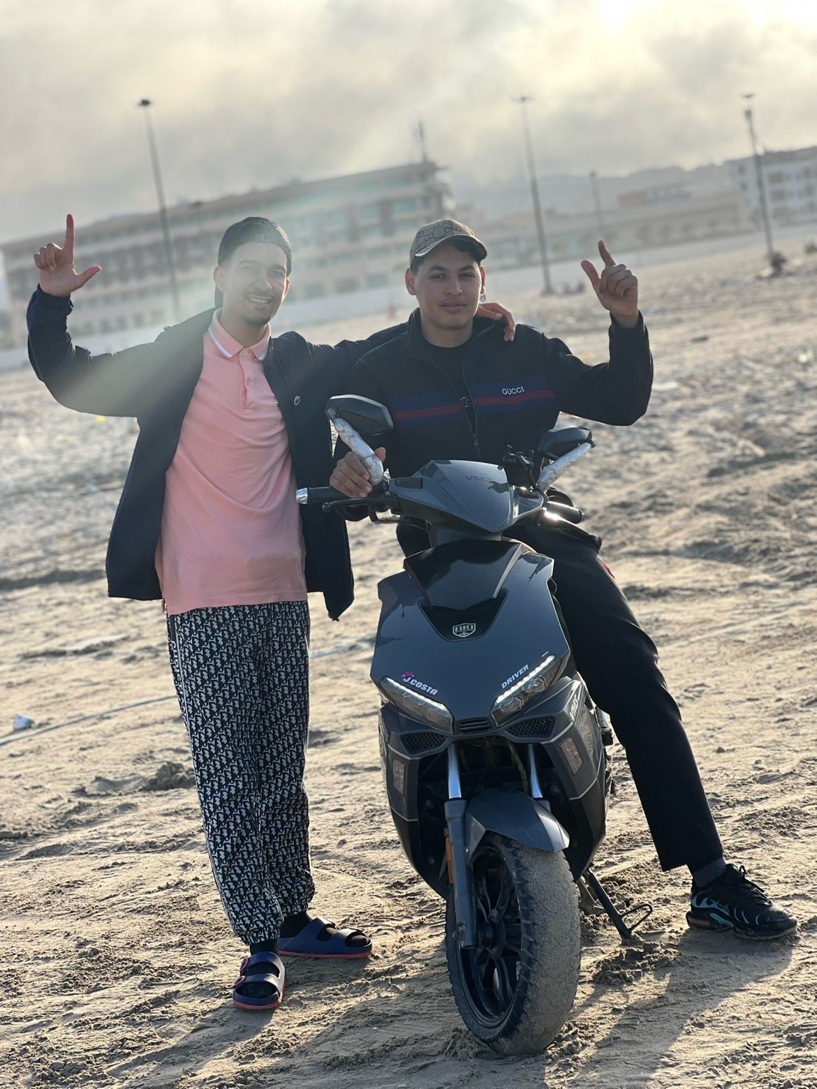 @🔰⚜️sadak_vilex⚜️🤑🔫