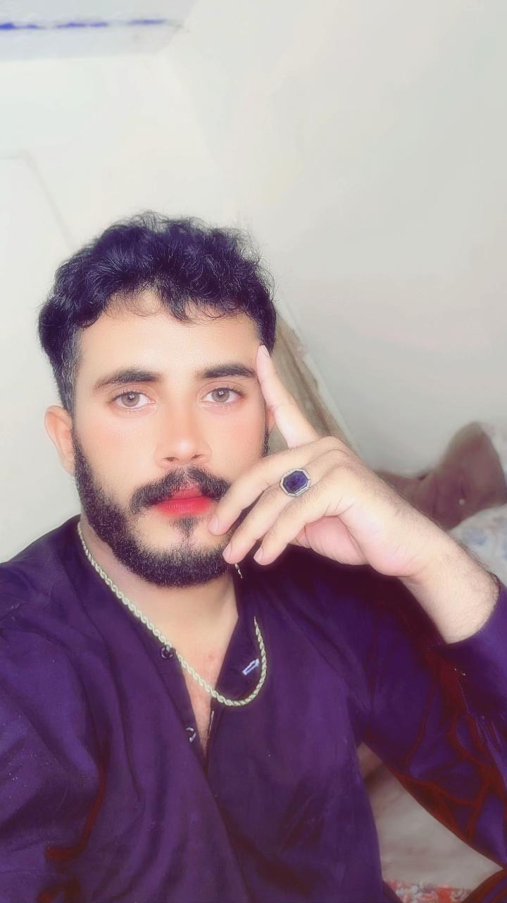 @😘𝓢. 😍 .𝓕 🌝