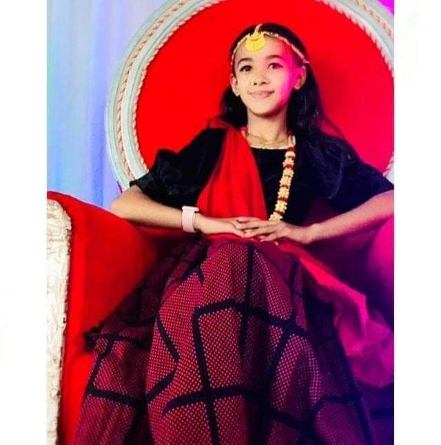 @____Evie✝️👀____<3