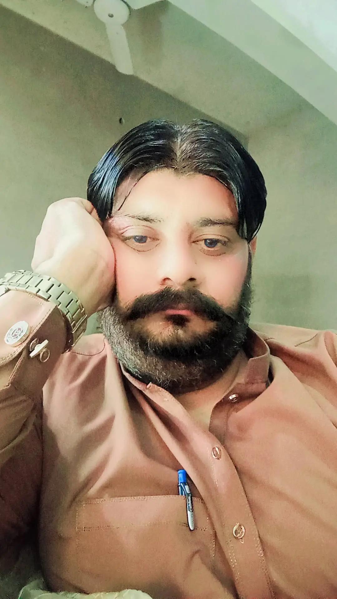 @رکھا بھائی ایم بی بی ایس