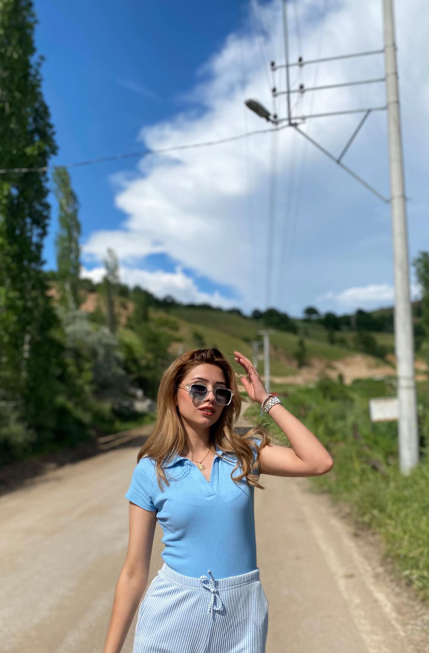@elvanekiizz