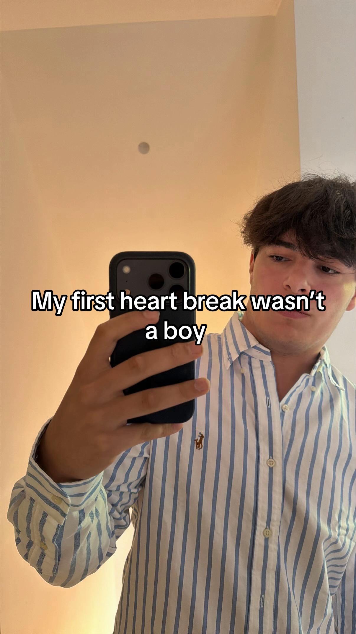 @-M