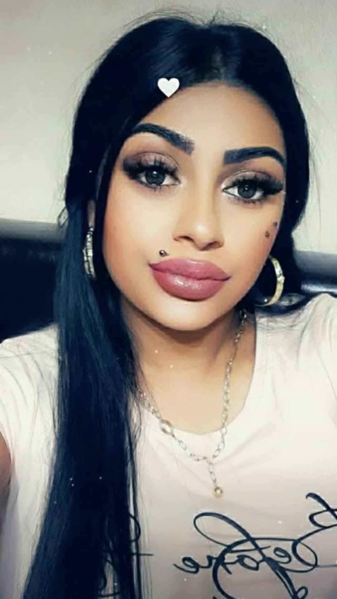 @Ana brunetica