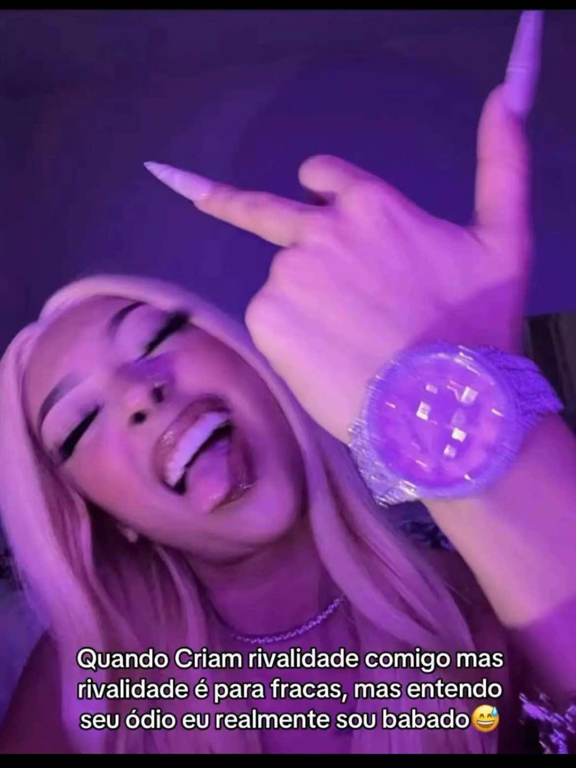 @Sabrina 🦋