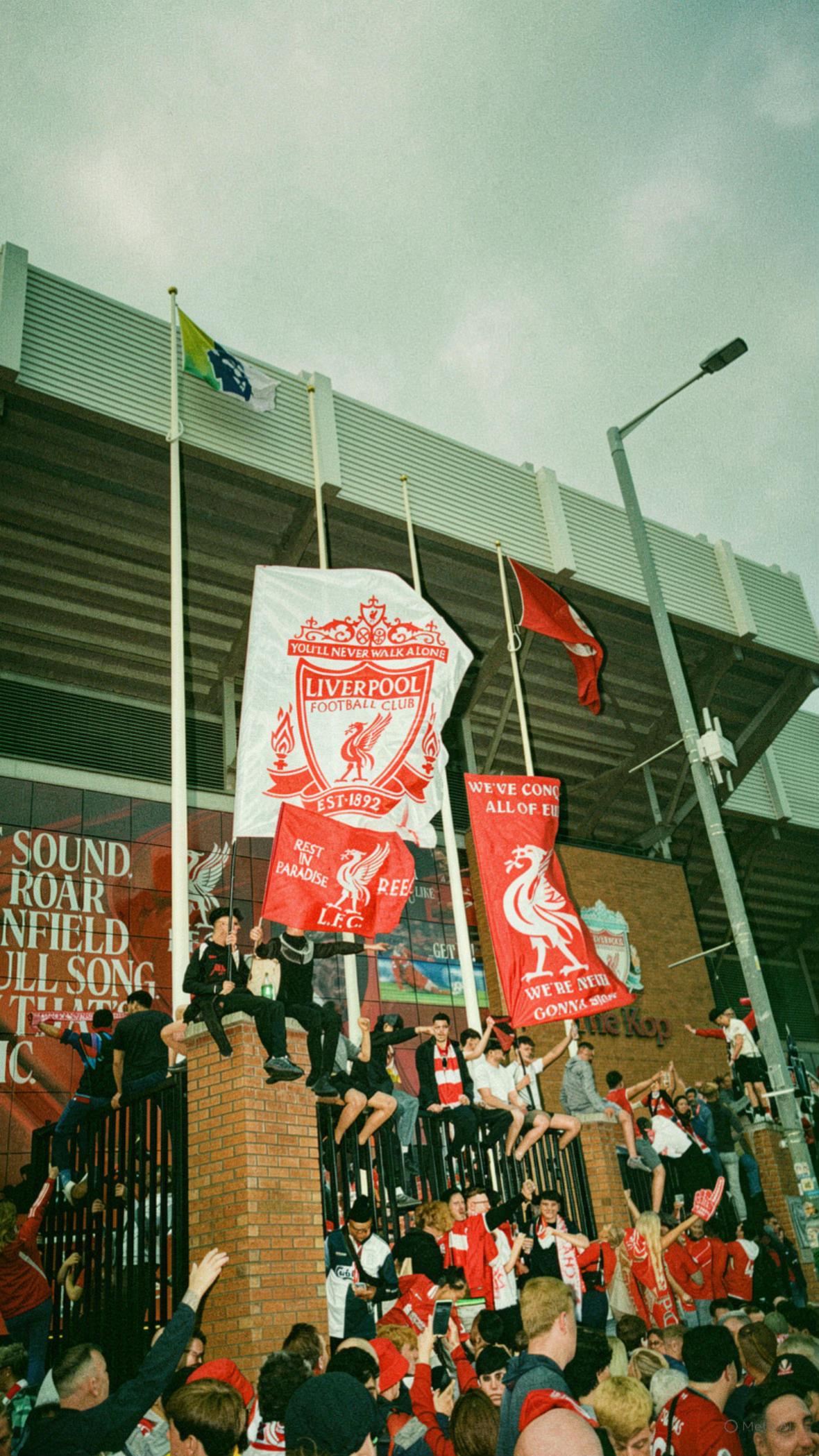 @fullyreds
