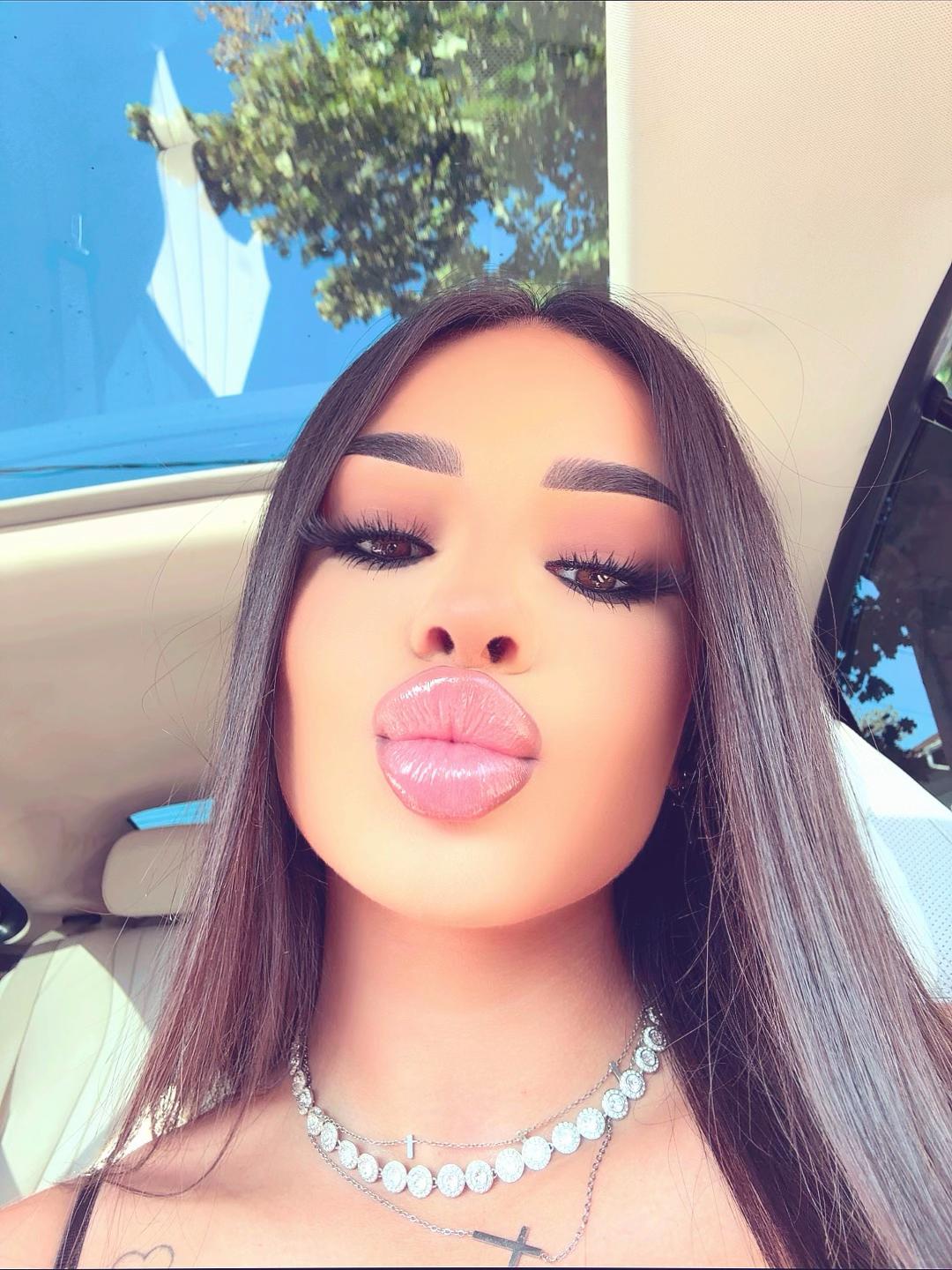 @Elissa