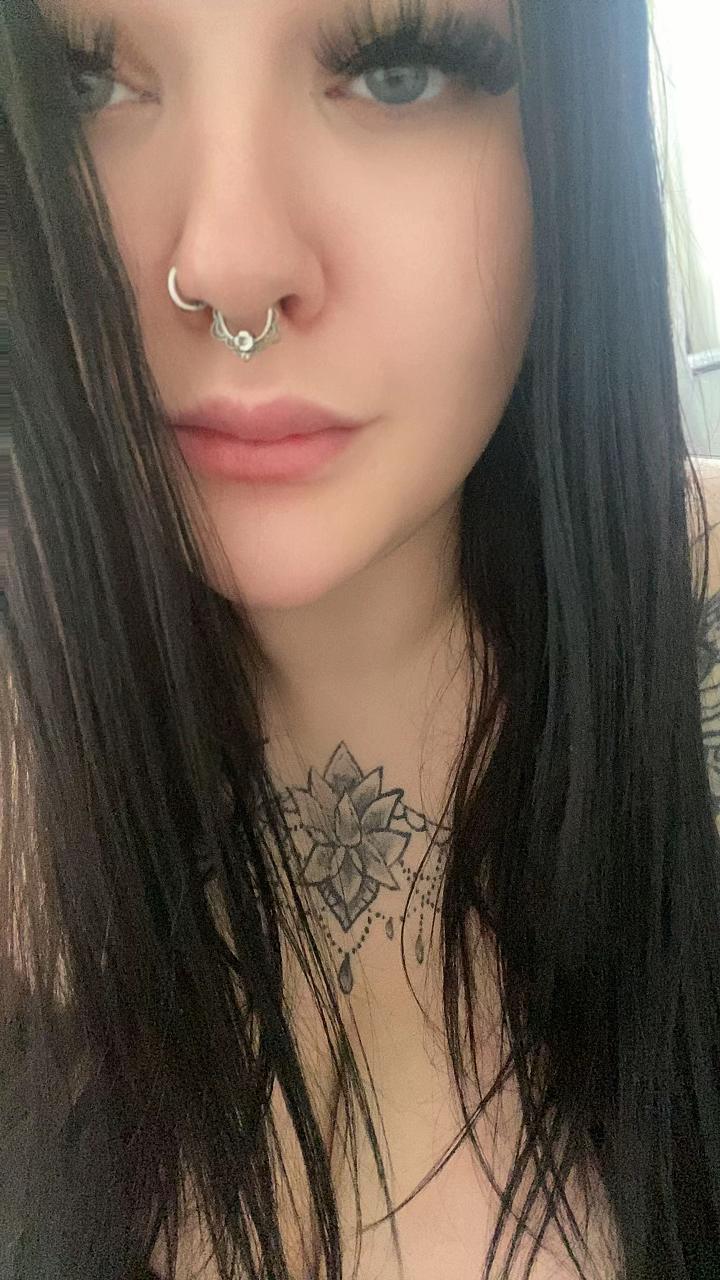 @D🖤