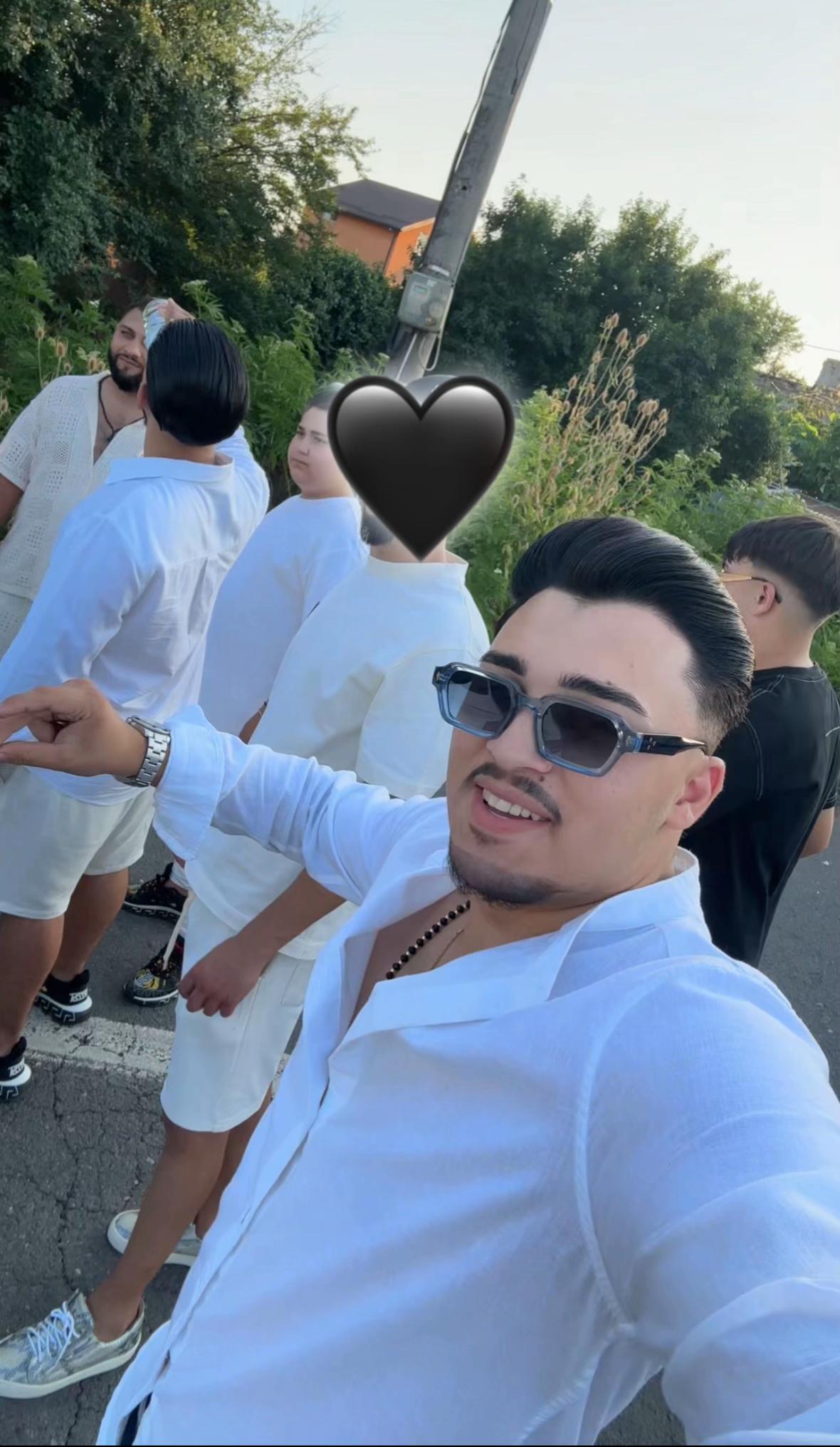 @NICOLAS BARBER✨