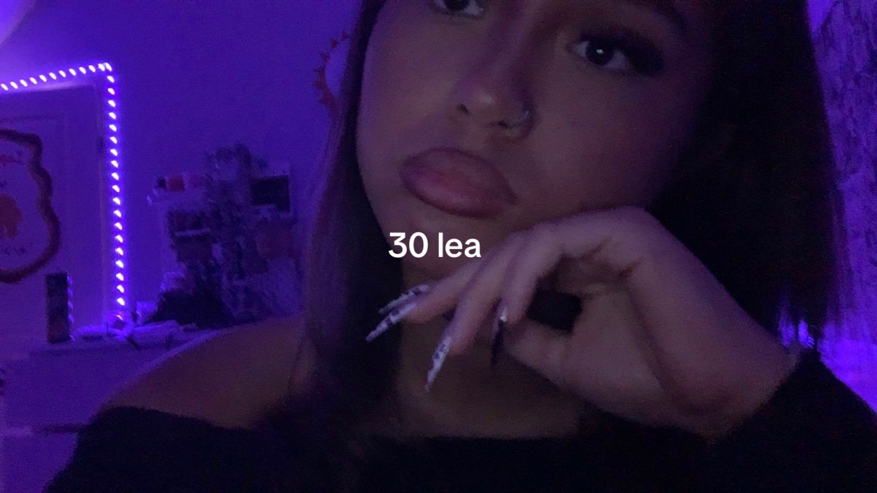 @Lea<3