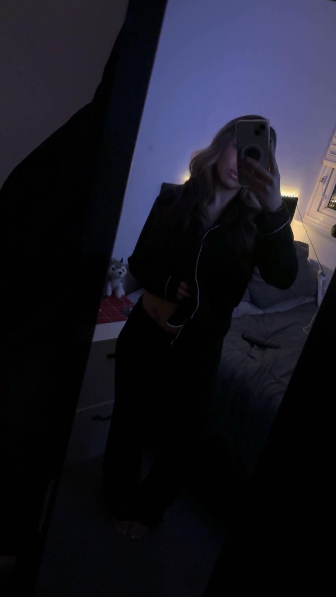 @Lily