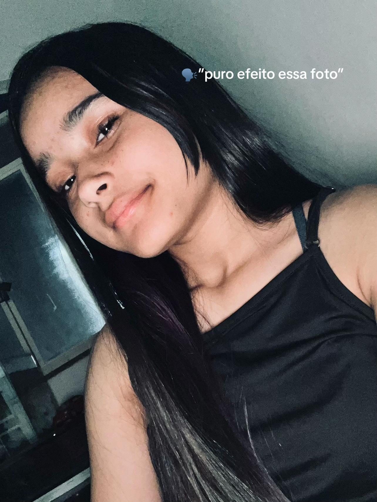 @garota mist&eacute;rio 🕵🏻&zwj;♀️