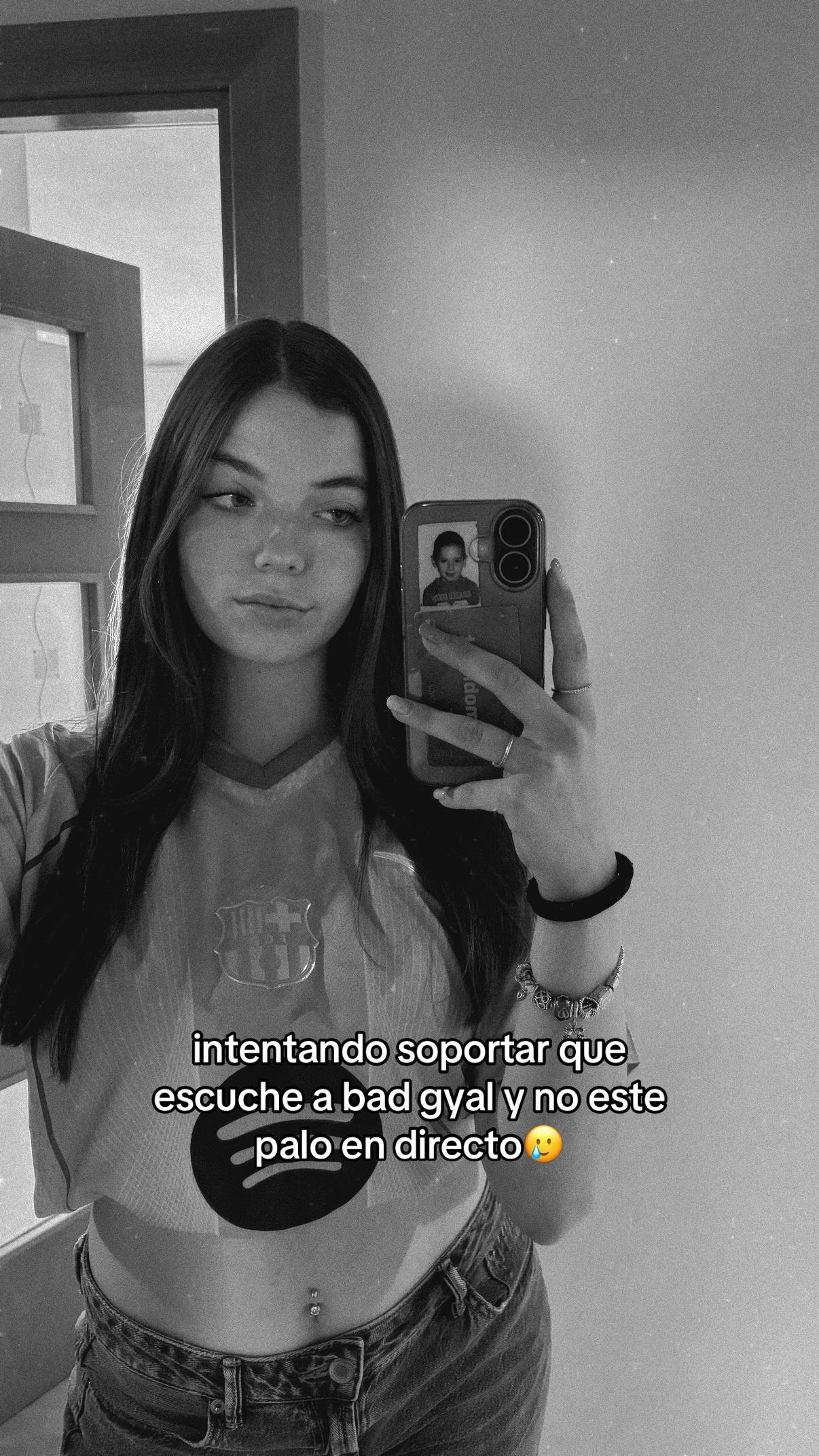 @deliaaamss__